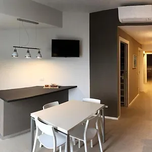  Apartment La Dimora Di Clara